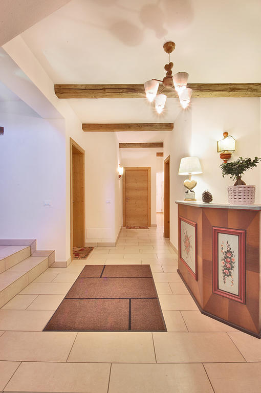 Apartments Chalet Ciufdlton Colfosco Luaran gambar
