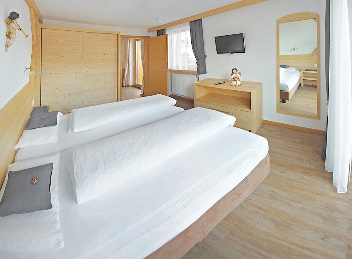 Apartments Chalet Ciufdlton Colfosco Luaran gambar